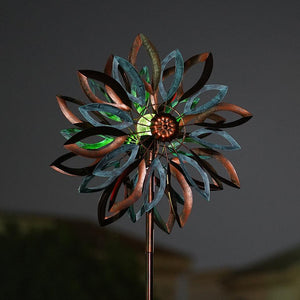 Retro Water Lily Wind Spinner